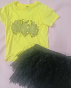 Kids Costumes to Hire - BatGirl - 5-6yrs - Yellow Tshirt & Black lace skirt